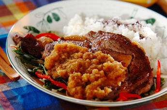 和風ソースがけステーキ