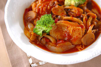 やわらかチキンとたっぷり野菜のトマト煮