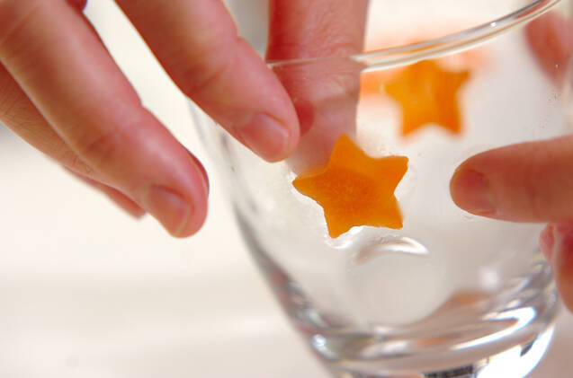 きらきらかわいい！クリスマスカップ寿司の作り方の手順4