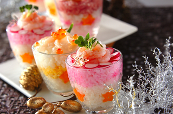 クリスマスカップ寿司