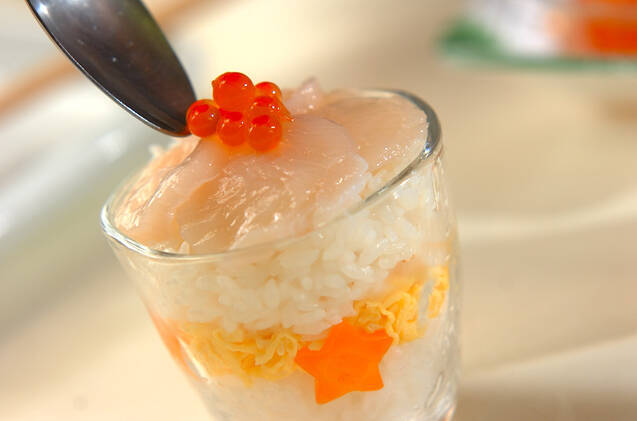 きらきらかわいい！クリスマスカップ寿司の作り方の手順7