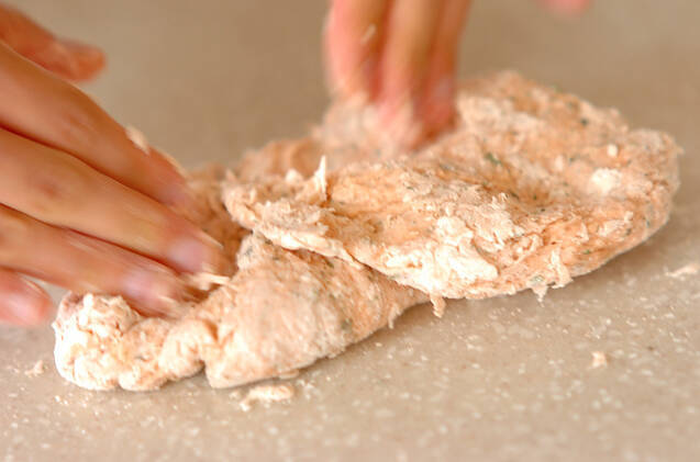 トマトフォカッチャの作り方の手順2