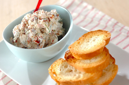 ドライトマトとフレッシュチーズのディップ