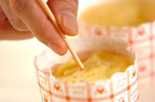 ホットケーキミックスで!サツマイモのレンジ蒸しパンの作り方2