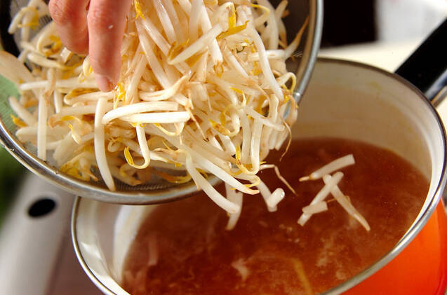 モヤシのトロミスープの作り方の手順4