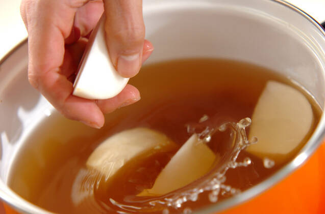 カブのショウガスープの作り方の手順4