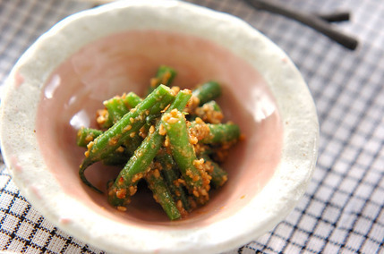 定番おかず インゲンのゴマ和え