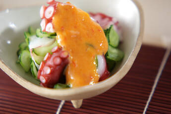 タコの中華黄身酢がけ