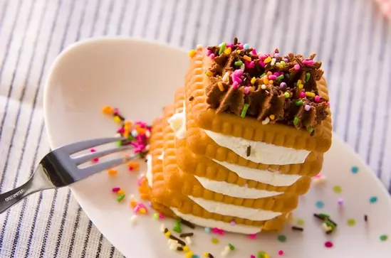 ビスケットケーキ レシピ 作り方 E レシピ 料理のプロが作る簡単レシピ