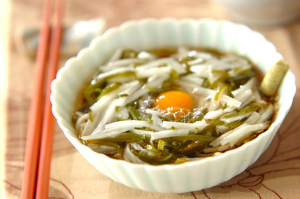 めかぶと長芋素麺