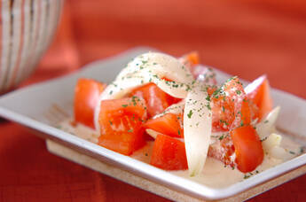 トマト＆新玉ネギサラダ