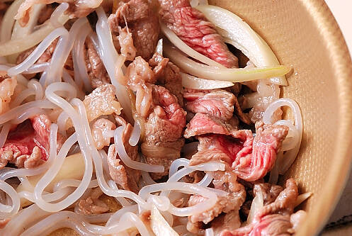 牛丼の作り方の手順2