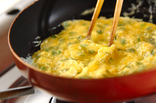 大葉のだし巻き卵の作り方の手順2