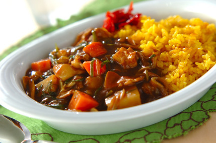 牛モツカレーライス(九州)