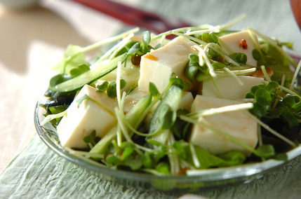 豆腐サラダ