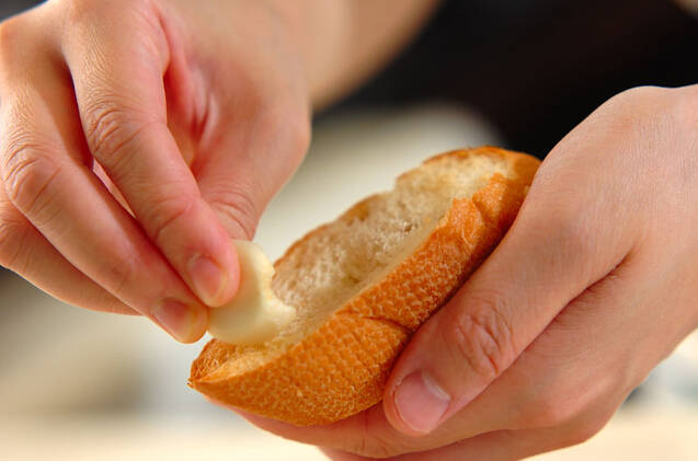 こんがりガーリックトーストの作り方の手順3