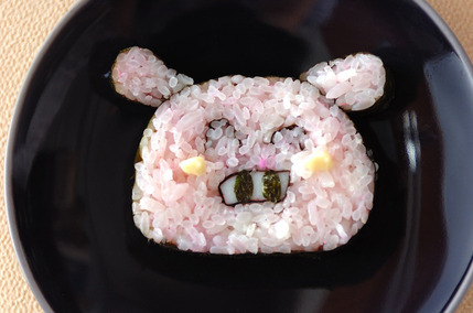 ぶたちゃんデコ巻き寿司