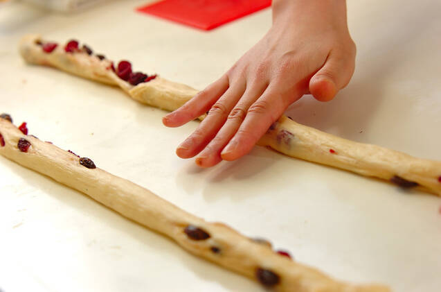 クリスマスリースパンの作り方の手順8