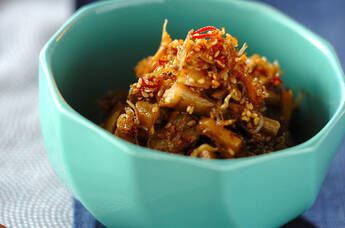 たたきゴボウとジャコのピリ辛炒め