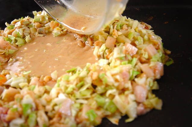 お家で簡単！もんじゃ焼き えび餅入りでやみつきに by中島 和代さんの作り方の手順9