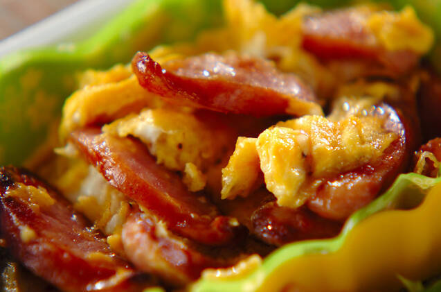 ソーセージとふんわり卵炒め