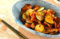 ピリ辛コク旨！豚肉とズッキーニの中華炒め