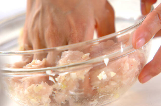 揚げワンタンの作り方の手順1