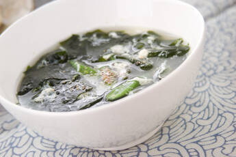 卵のふわふわスープ