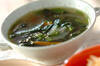 ホウレン草と玉ネギのスープの作り方の手順