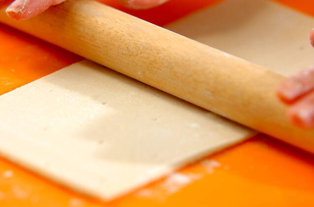 カマンベールチーズのパイの作り方の手順1