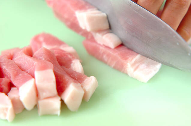 黒酢酢豚の作り方の手順1