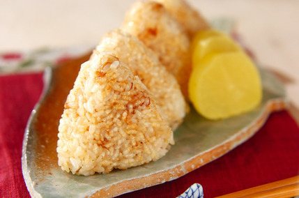 味つき焼きおにぎり
