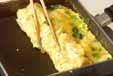 カニカマ入りだし巻き卵の作り方の手順4