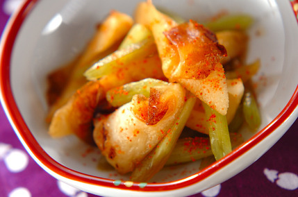 フキとちくわの煮物