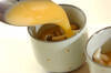 シメジ入り茶碗蒸しの作り方の手順4