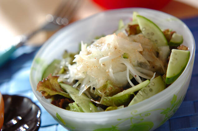 オニオンサラダ