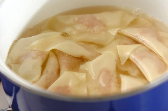 鶏のつるりんワンタンスープの作り方の手順4