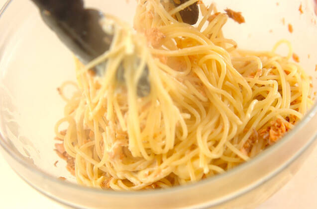 手作り鮭フレークのマヨパスタの作り方の手順3