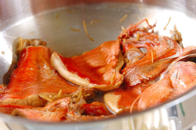 簡単！金目鯛の煮付け 甘辛いタレで煮るだけの作り方の手順6