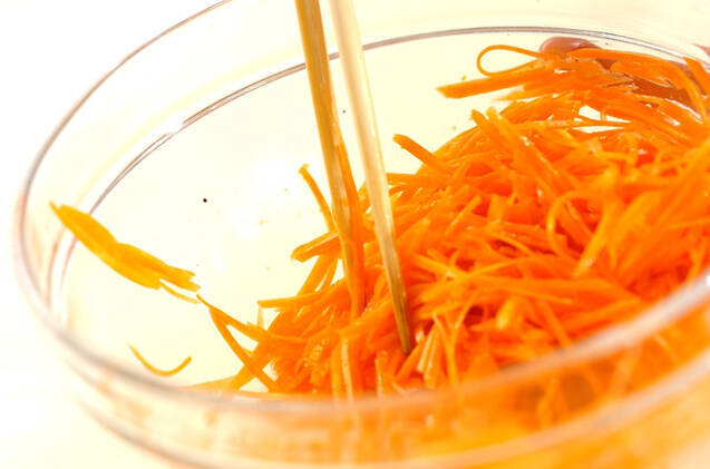 ニンジンのサラダの作り方の手順4