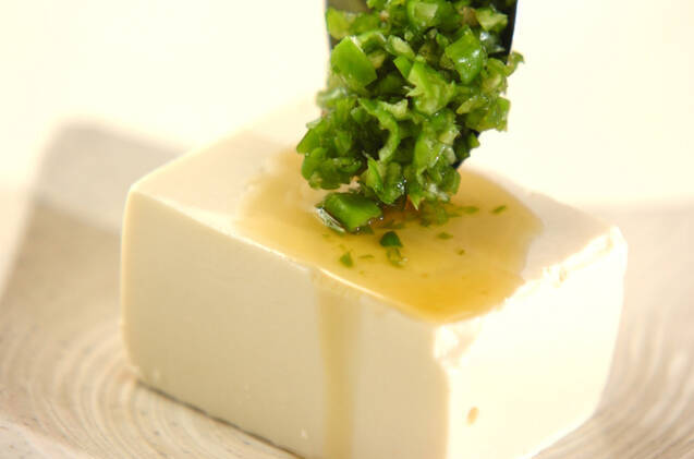 シシトウ盛り冷奴の作り方の手順2