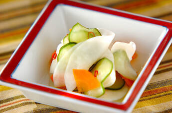 カブの甘酢づけ