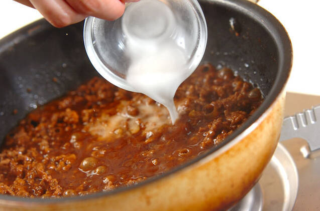 クルミ入り肉みその作り方の手順4