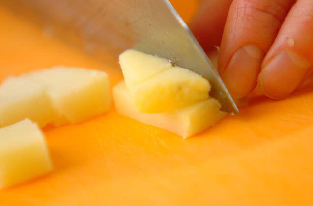 コロコロジャガイモとツナのサラダの作り方の手順1