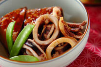 厚揚げとイカの煮物