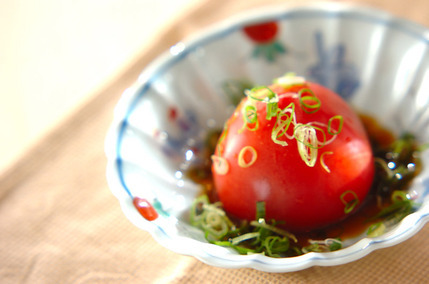 丸ごとトマトサラダ