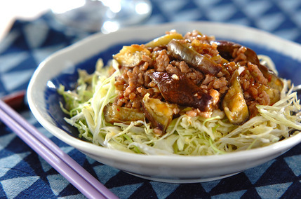 春キャベツのナスあんかけ