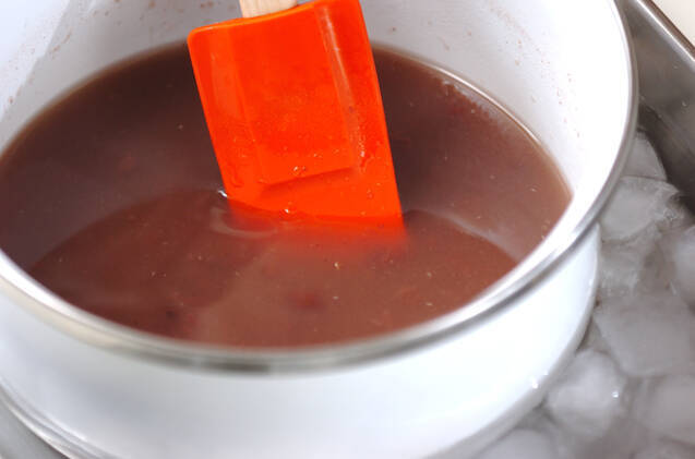 アンズ入り小豆カン　の作り方の手順3