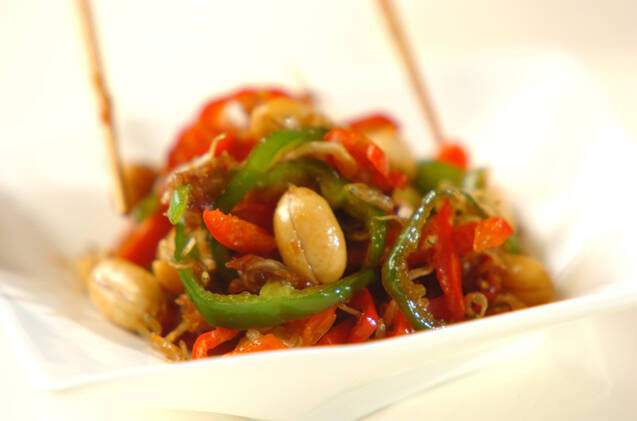 ピーマンのナッツ炒めの作り方の手順3