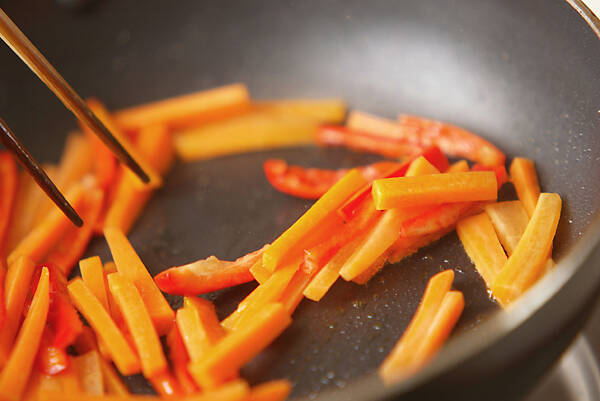 ニンジンのラー油和えの作り方の手順2